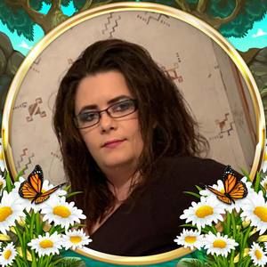 Meet your Posher, Holly